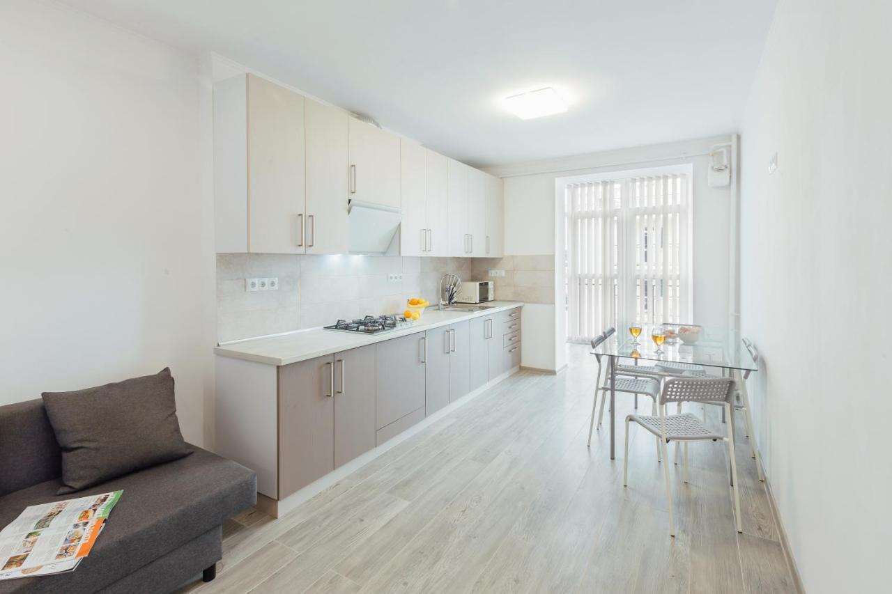 Apartmán DomkoLvov Exteriér fotografie